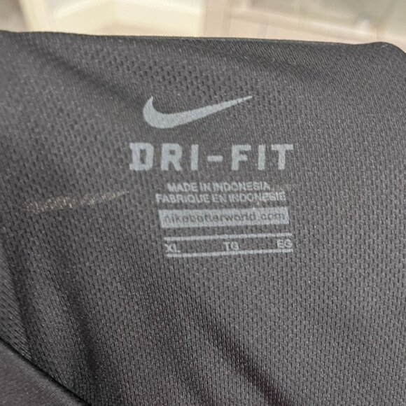 Nike Men's Black Polo with White Accents XL NWOT - Picture 2 of 6